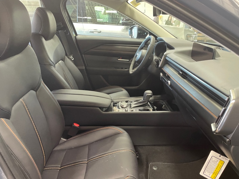 2025 Mazda CX-50 Hybrid