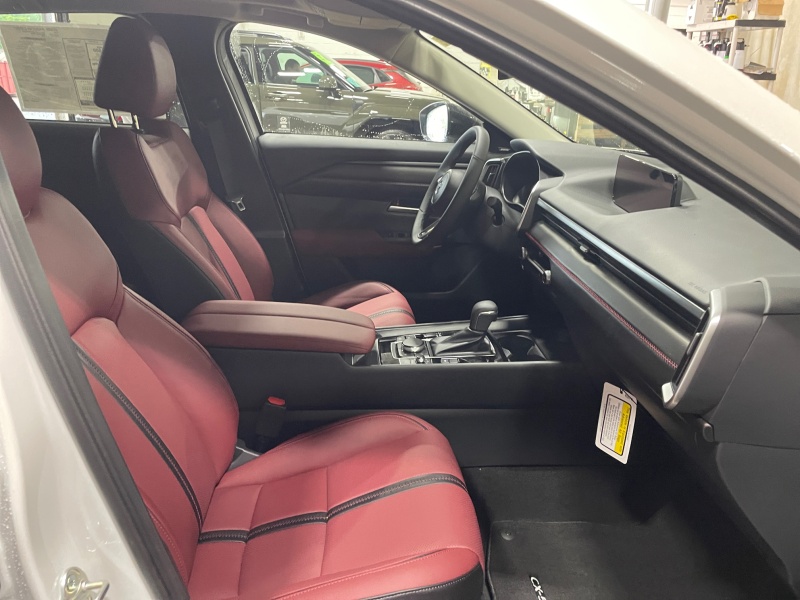 2025 Mazda CX-50 Hybrid