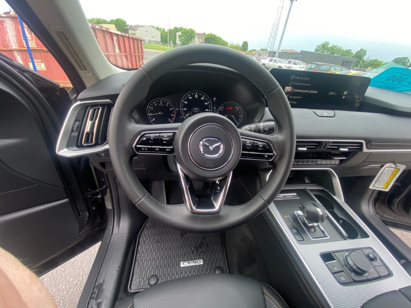 2025 Mazda CX-90