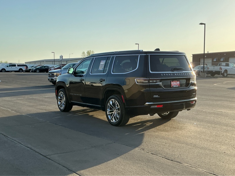 2023 Jeep Grand Wagoneer