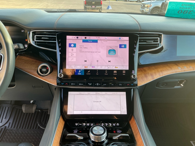 2023 Jeep Grand Wagoneer