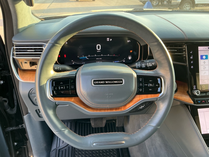 2023 Jeep Grand Wagoneer