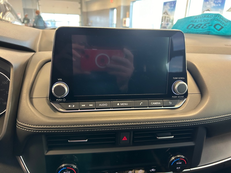 2025 Nissan Rogue