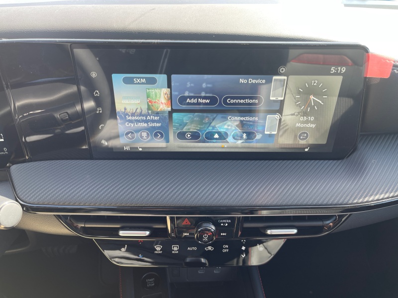 2025 Nissan Kicks
