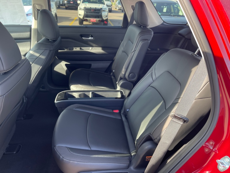 2025 Nissan Pathfinder