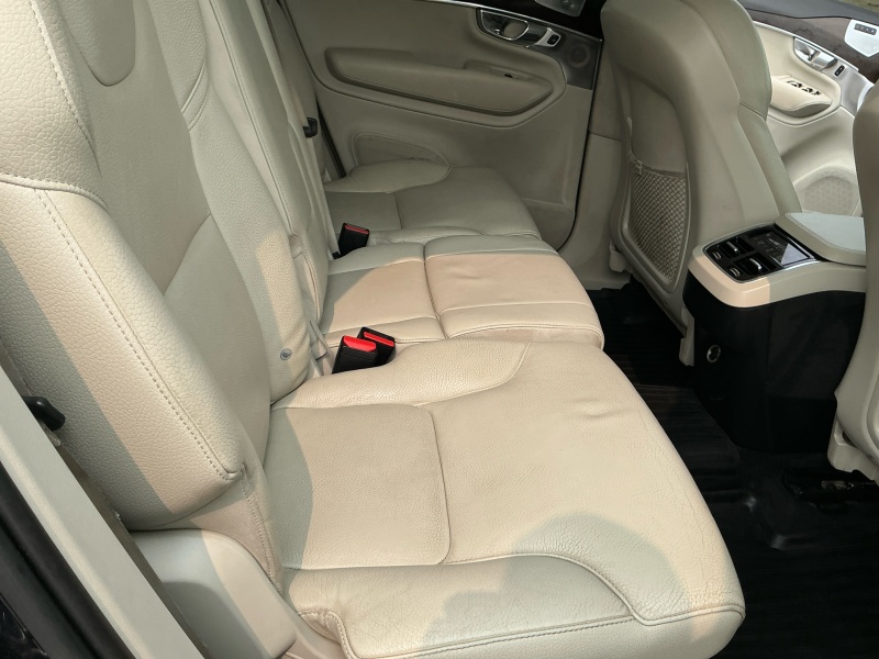 2017 Volvo XC90