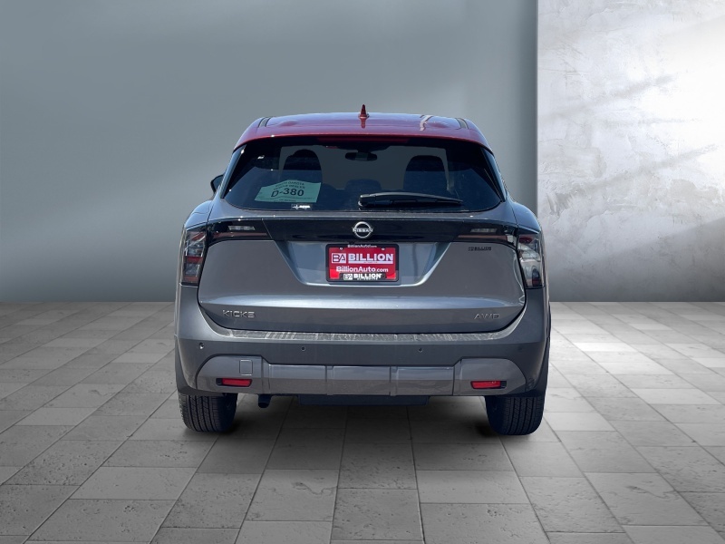 2025 Nissan Kicks
