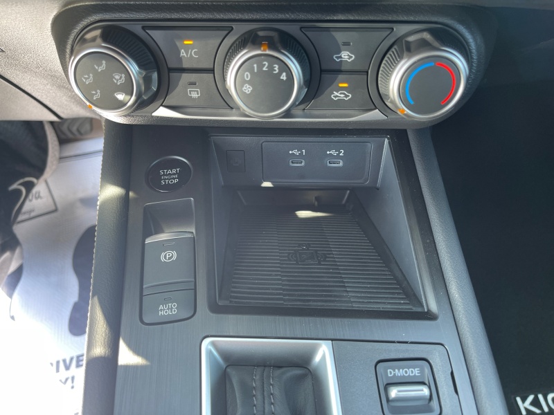 2025 Nissan Kicks