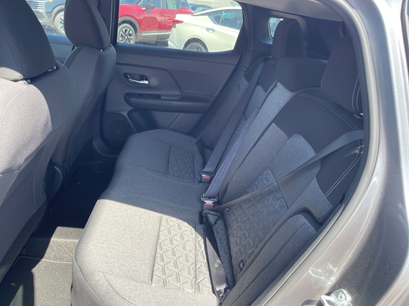 2025 Nissan Kicks