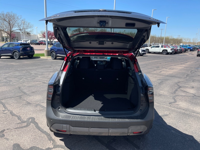 2025 Nissan Kicks