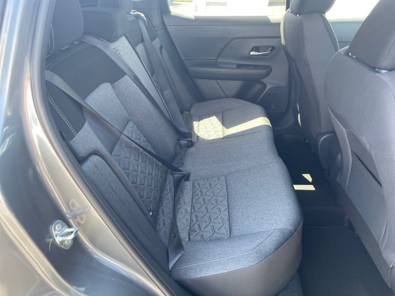 2025 Nissan Kicks