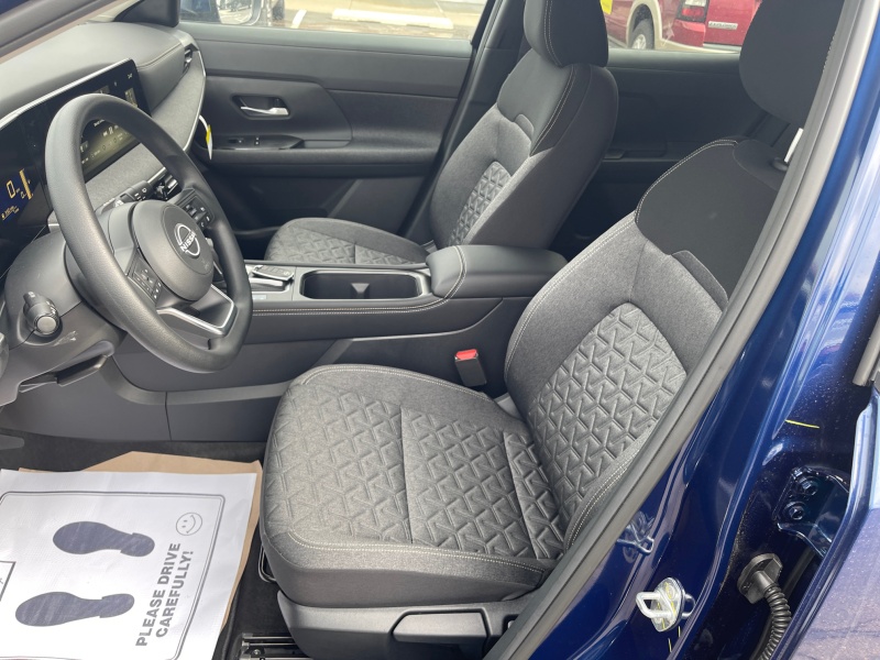 2025 Nissan Kicks