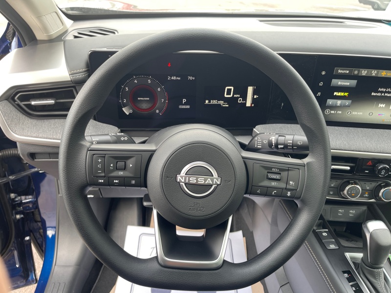 2025 Nissan Kicks
