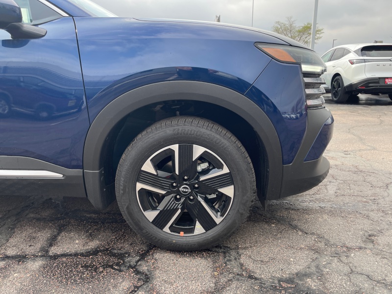 2025 Nissan Kicks