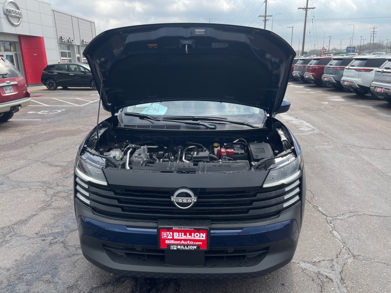 2025 Nissan Kicks