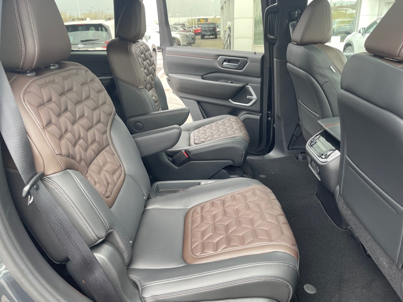 2025 Nissan Armada