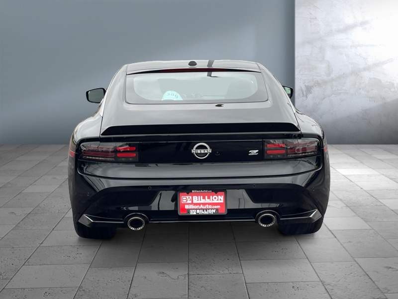 2025 Nissan Z