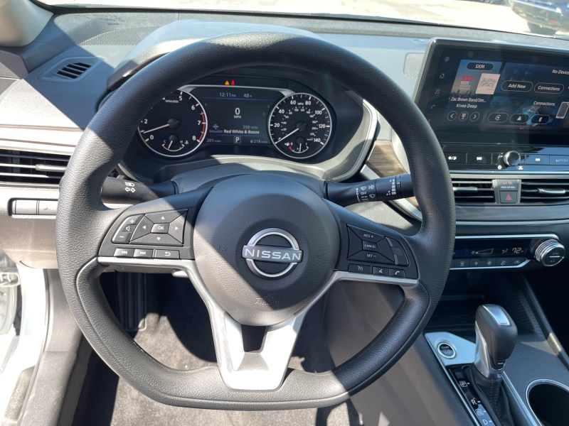 2025 Nissan Altima