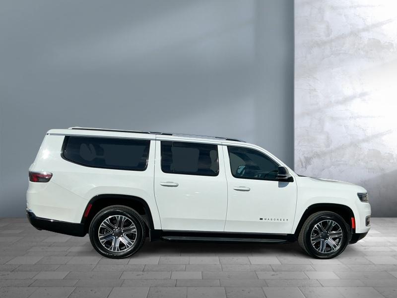 2023 Jeep Wagoneer L