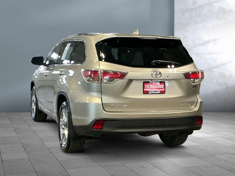 2016 Toyota Highlander