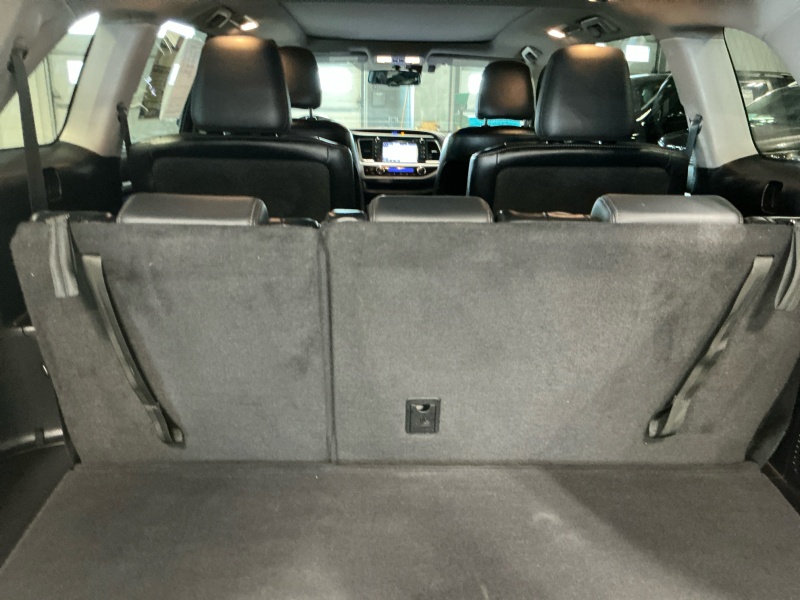 2016 Toyota Highlander
