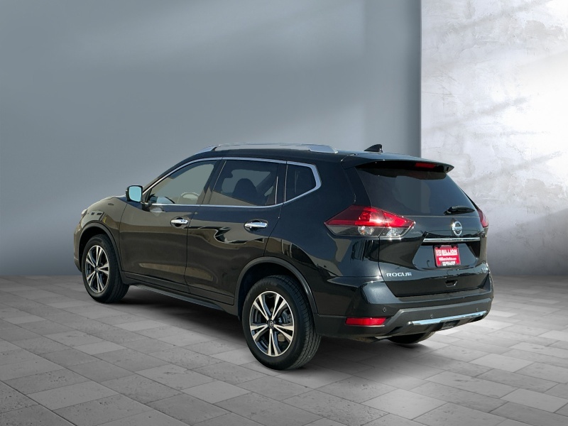2020 Nissan Rogue