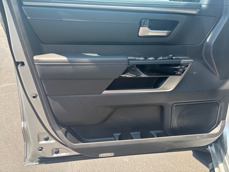 2025 Toyota Tundra 4WD