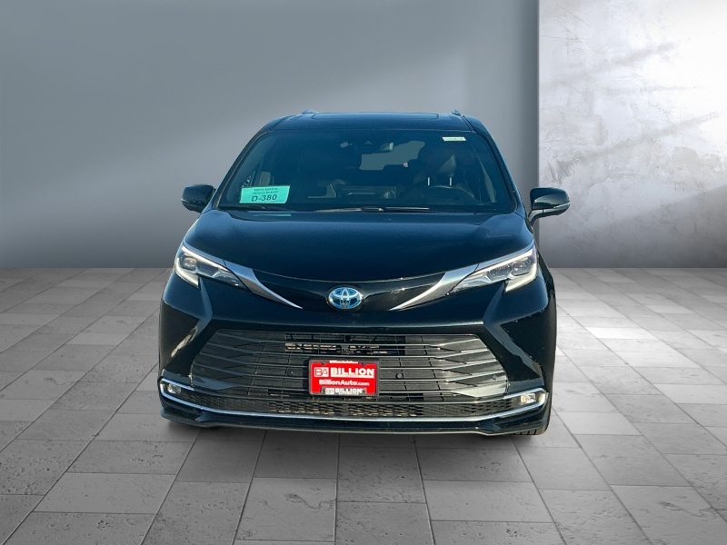 2025 Toyota Sienna