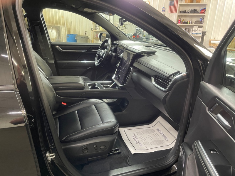 2024 GMC Acadia