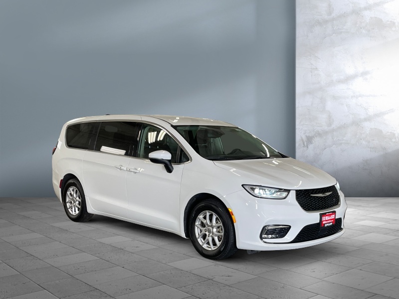 2023 Chrysler Pacifica