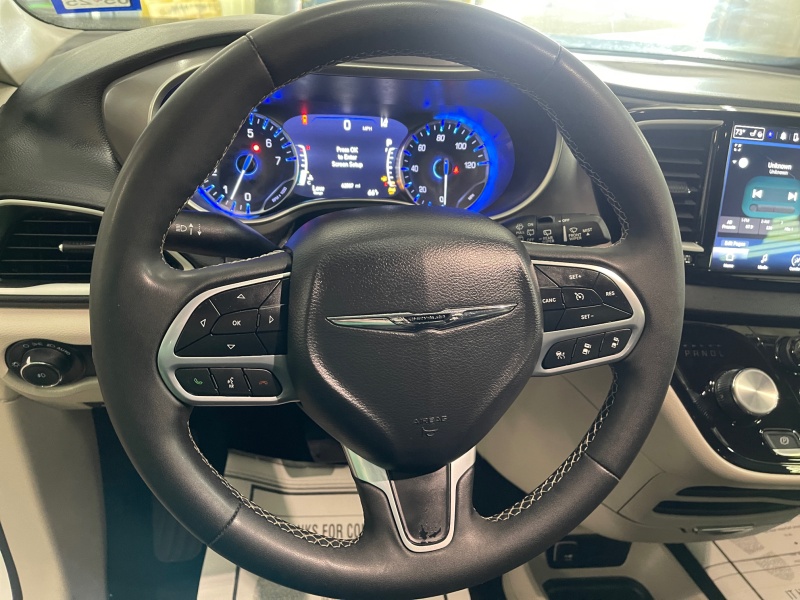 2023 Chrysler Pacifica