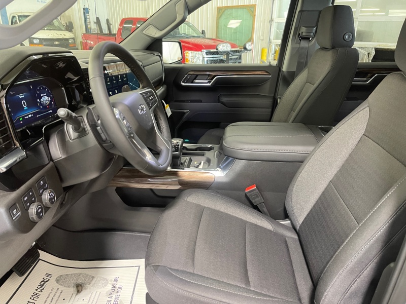 2025 Chevrolet Silverado 1500
