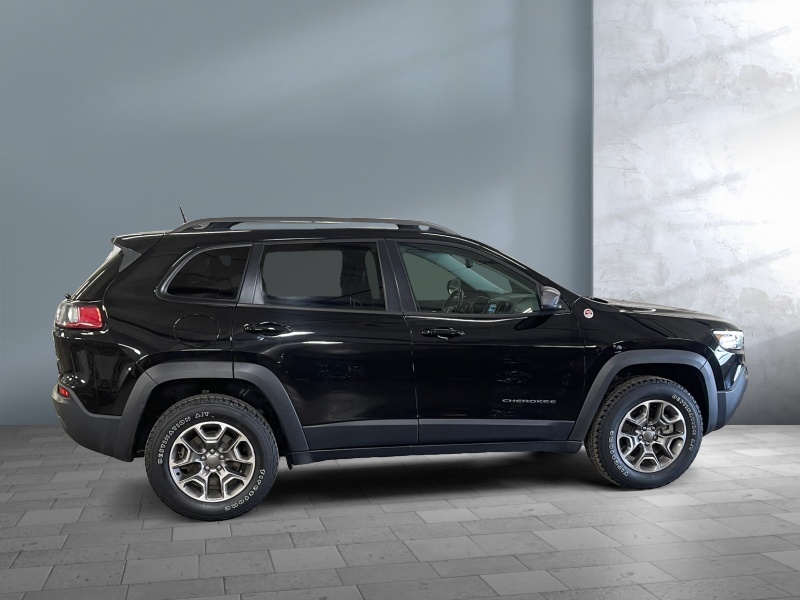 2020 Jeep Cherokee