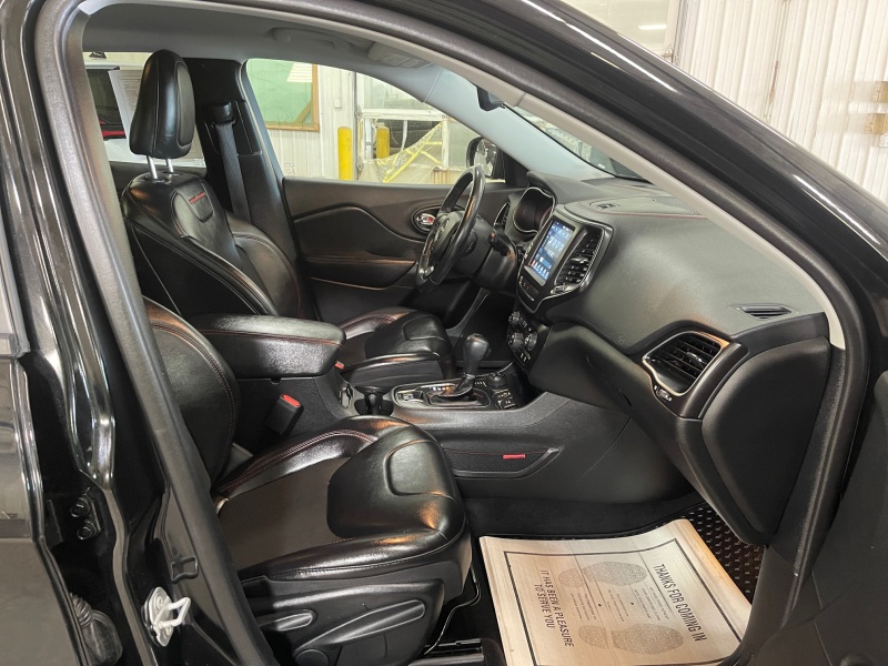 2020 Jeep Cherokee