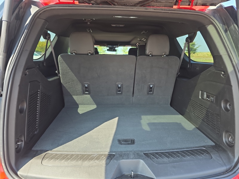 2023 Chevrolet Suburban