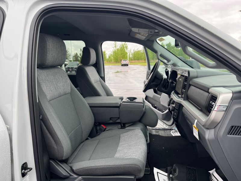 2025 Ford Super Duty F-350 SRW