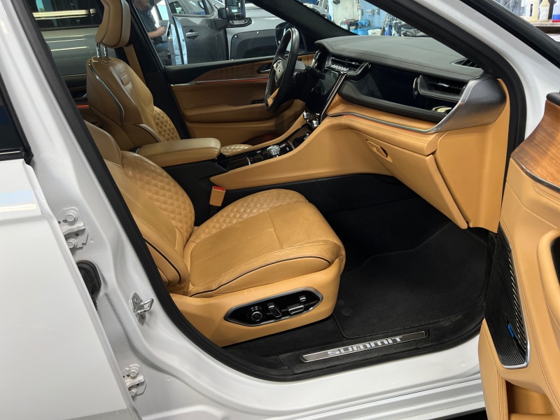 2023 Jeep Grand Cherokee L