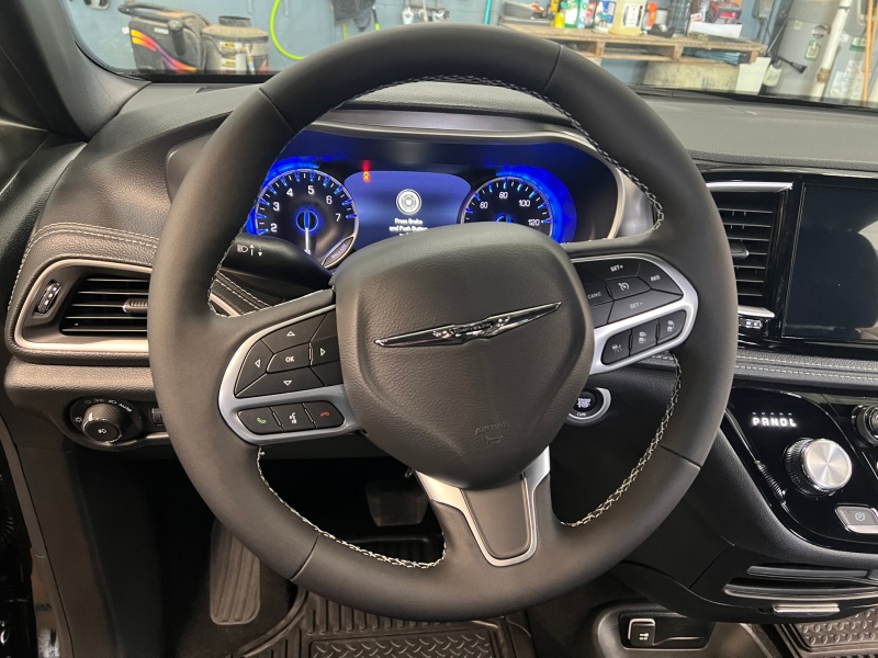 2026 Chrysler Pacifica