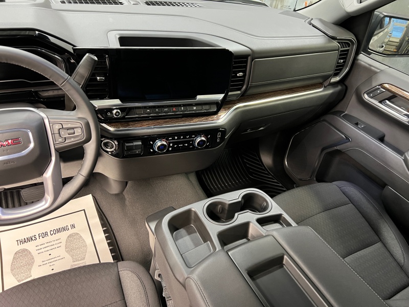 2024 GMC Sierra 1500