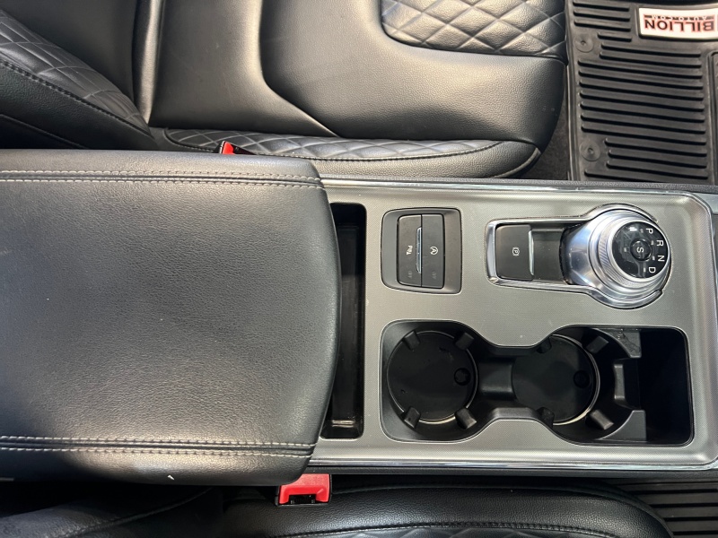 2023 Ford Edge