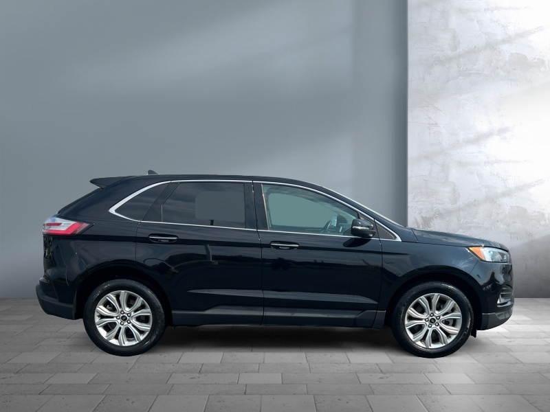 2023 Ford Edge