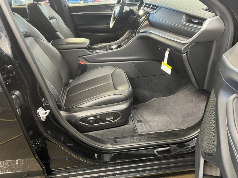 2025 Jeep Grand Cherokee L