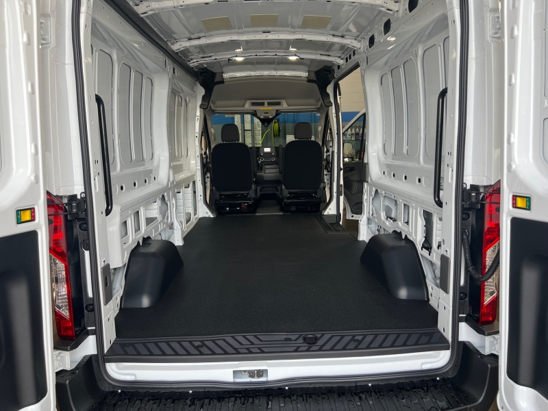 2025 Ford Transit Cargo Van