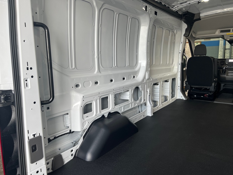 2025 Ford Transit Cargo Van