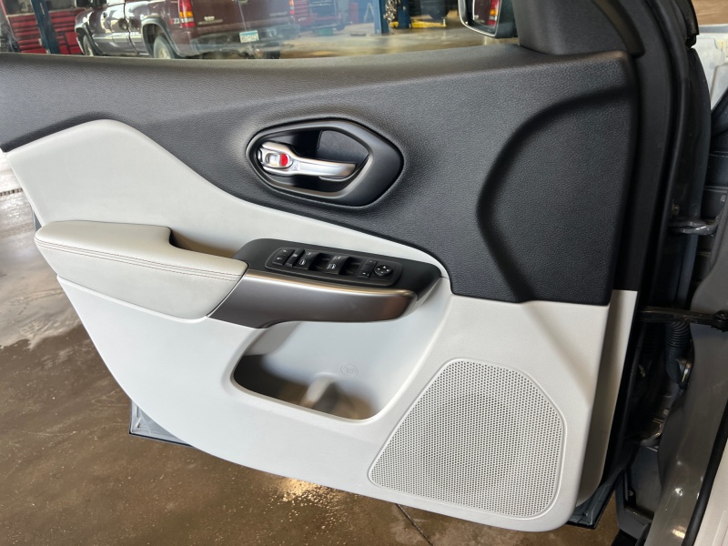 2021 Jeep Cherokee