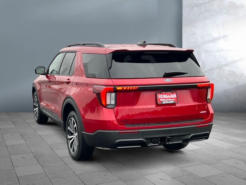 2025 Ford Explorer