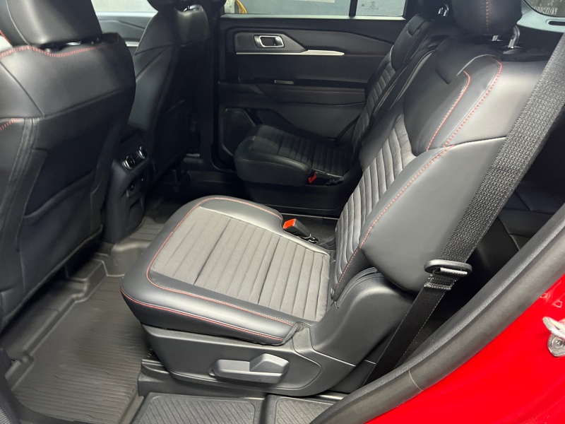 2025 Ford Explorer