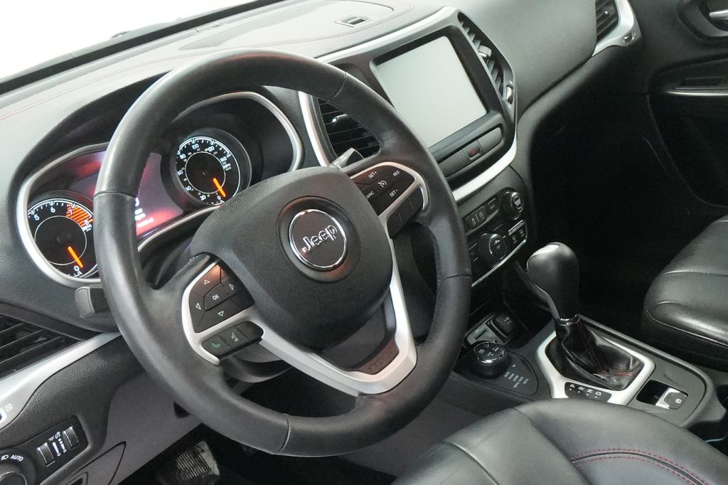 2016 Jeep Cherokee