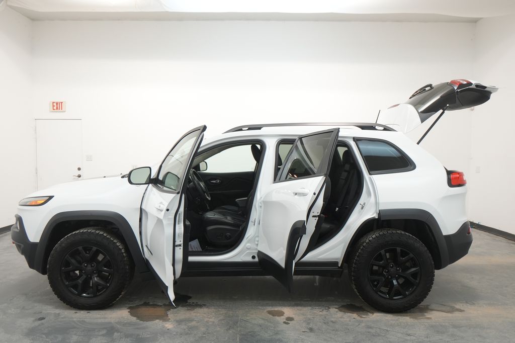 2016 Jeep Cherokee