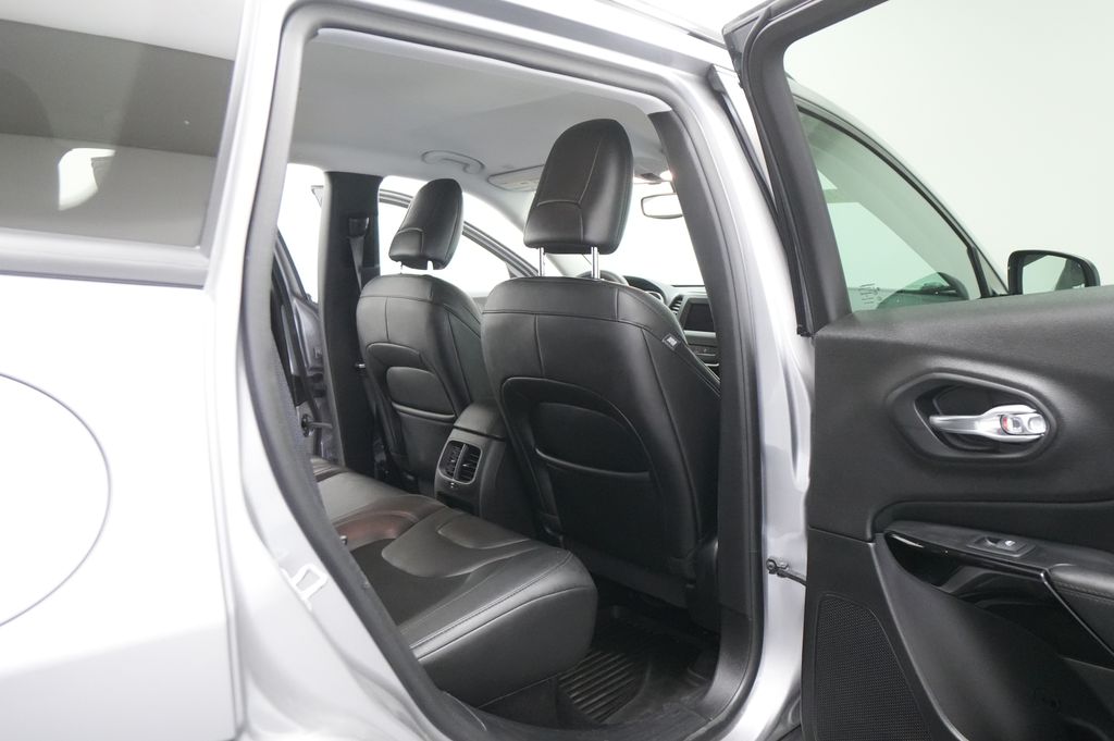 2021 Jeep Cherokee